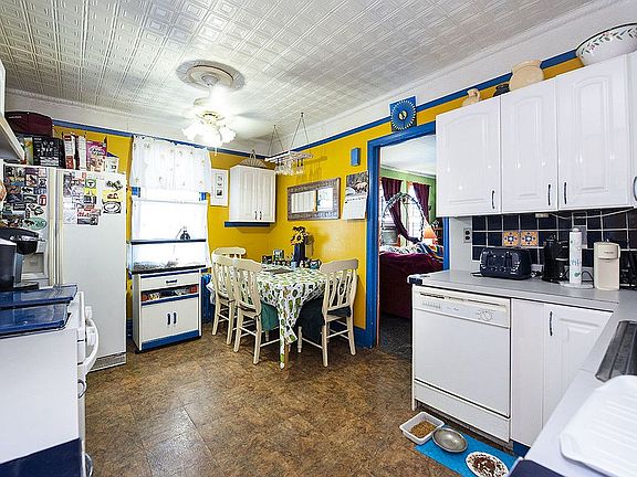 5th image of 133-46 122nd St