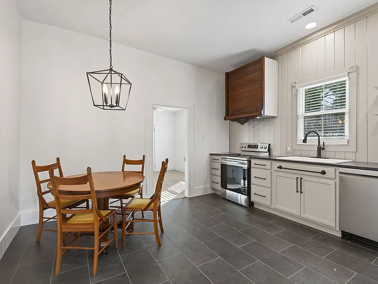 400 Cansler Ave — Photo 6