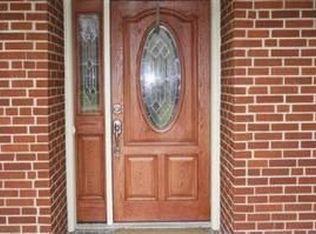 346 Fieldcrest Ln, Loveland, OH 45140