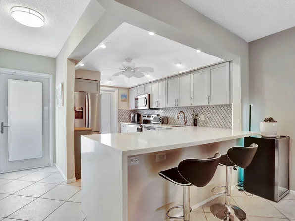 2731 NE 14th Street Causeway #702, Pompano Beach, FL 33062