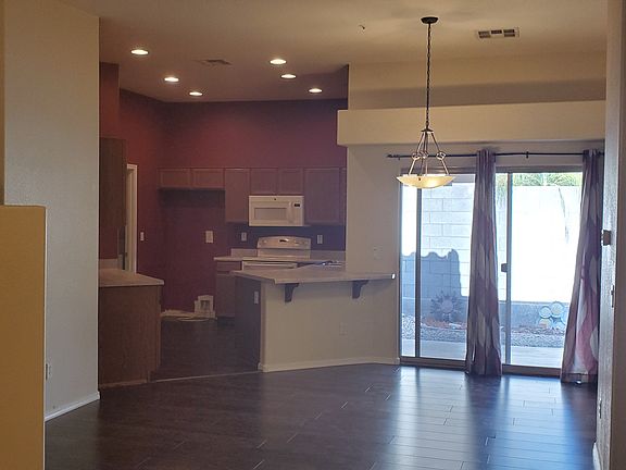 2nd image of 7948 W Mary Jane Ln