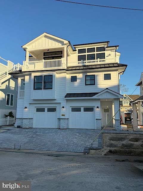 1st image of 15 W 14th St