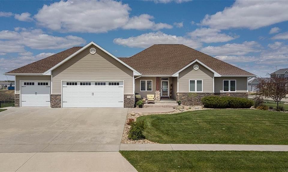 1st image of 4202 Wild Horse Dr