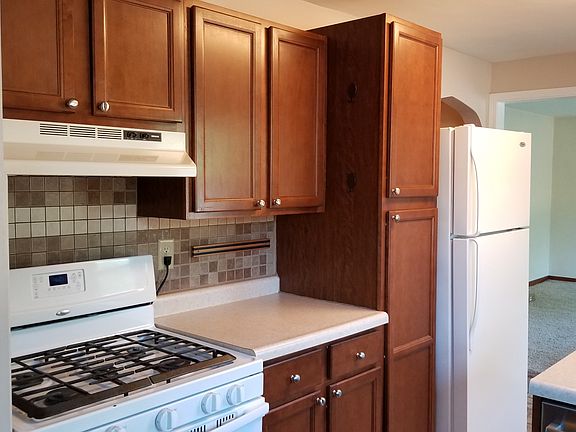 5th image of 337 S Glen Ave