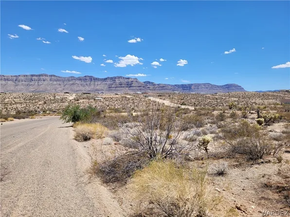 720 E Vulcan Drive, Meadview, AZ 86444
