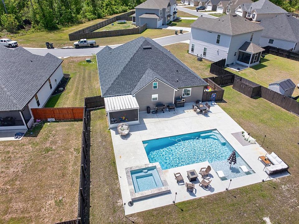 1st image of 3896 Bettys Pl