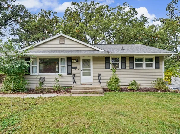 1317 Memorial Dr SE, Cedar Rapids, IA 52403