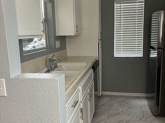 3rd image of 10770 Aderman Ave APT 95