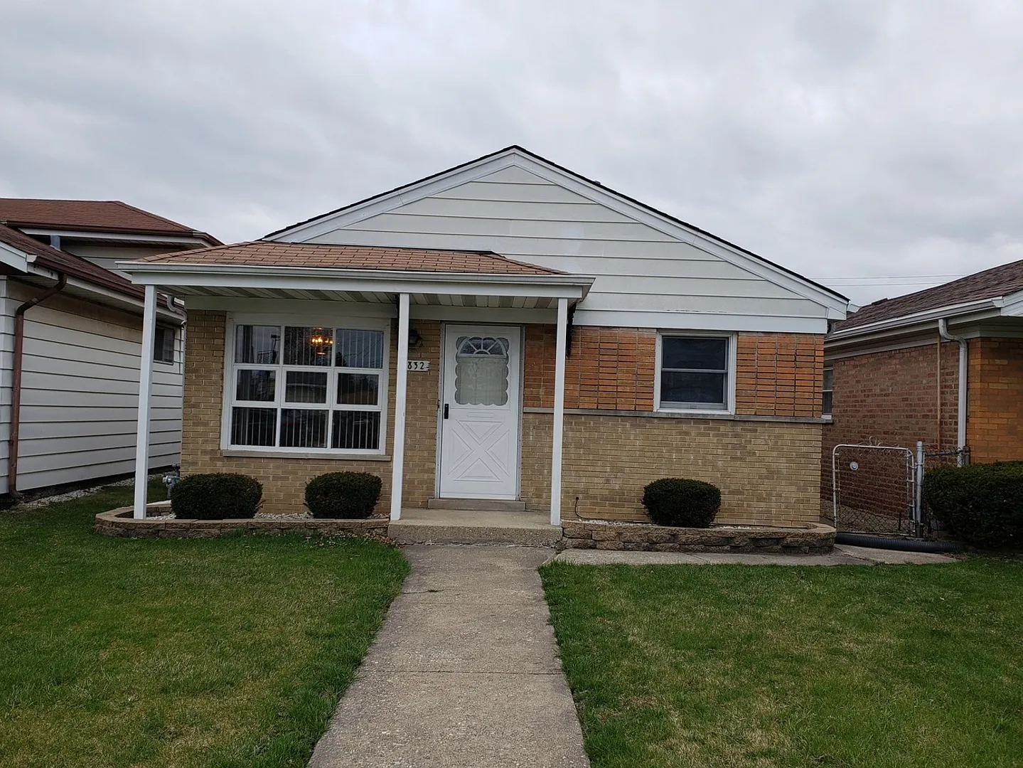 7832 Lotus Ave photo 1