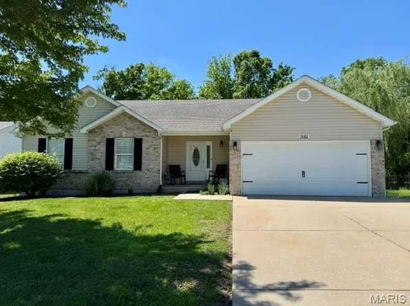 29362 Walnut Lake Ln, Wright City, MO 63390