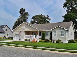 14 Victory Dr, Rio Grande, NJ 08242