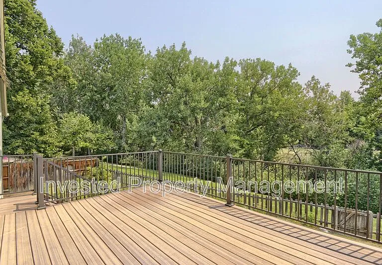 7956 S Vincennes Way — Photo 20