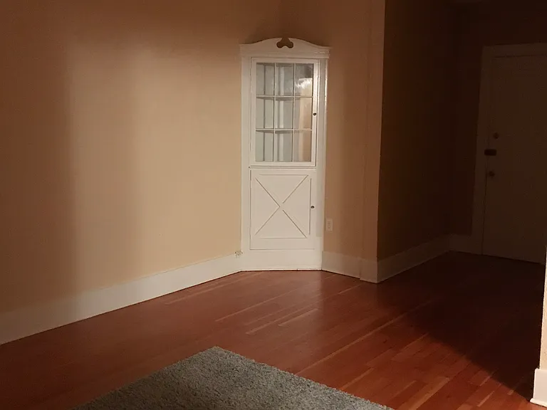 113 Park Ave — Photo 8