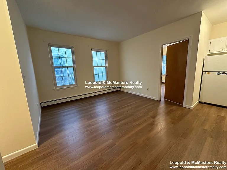 South Huntington Apartments — Photo 10