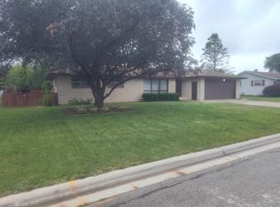 2350 Manitowoc Rd, Green Bay, WI 54311