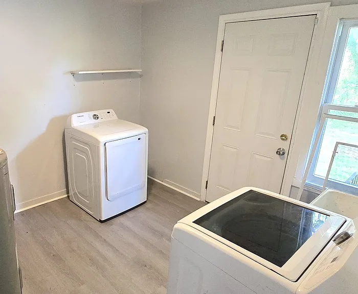 370 Carver Cir #370 — Photo 15