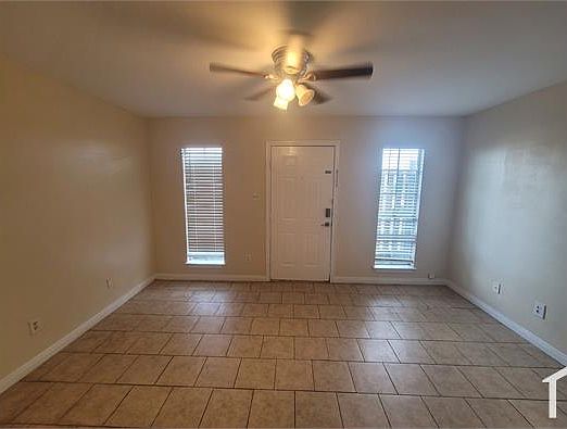 4th image of 1305 28th St #2