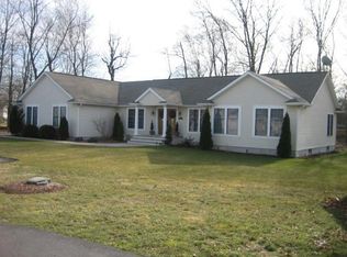 19 Etelvina Ct, Bristol, RI 02809