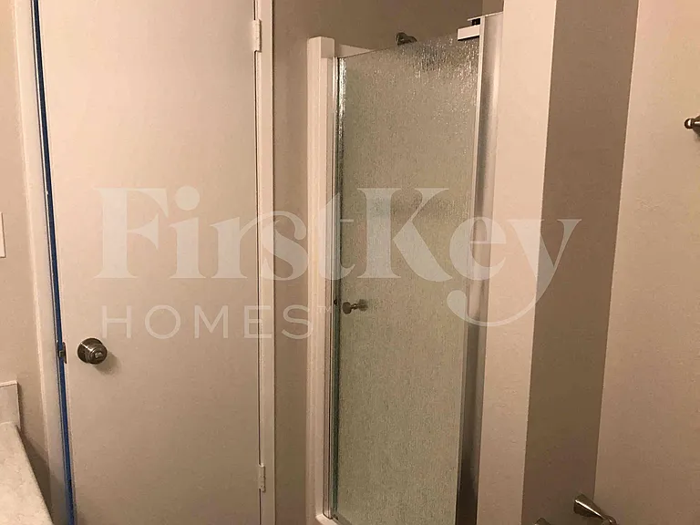 4809 W Laurel Ln — Photo 15