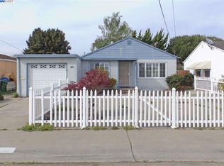 1107 Manor Blvd, San Leandro, CA 94579