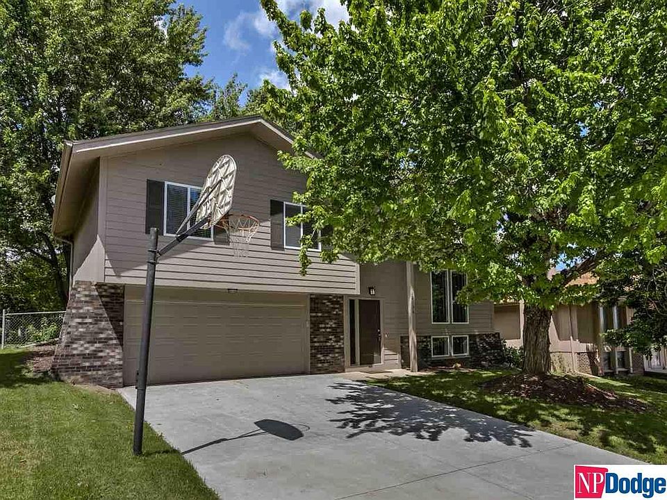 1st image of 12136 Burdette Cir