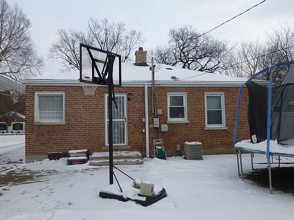 2nd image of 132 Williams Dr