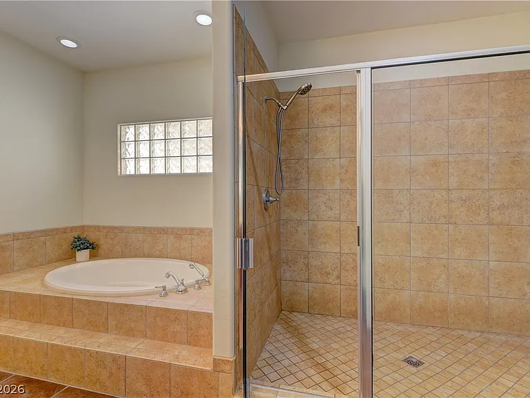 9209 Tudor Park Pl — Photo 9