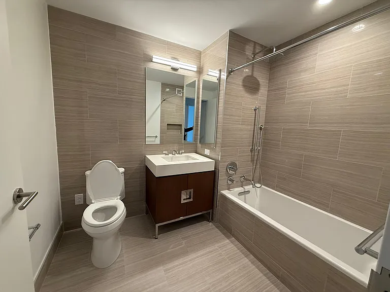 99 Hudson St #4605 — Photo 10