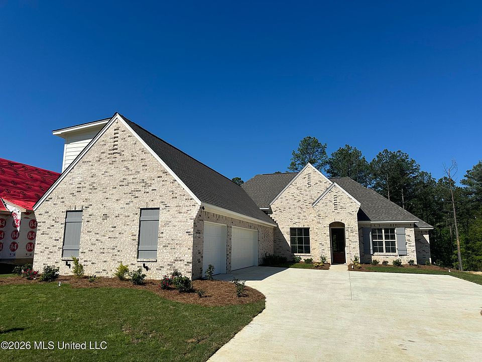 1st image of 815 Thornberry Rdg