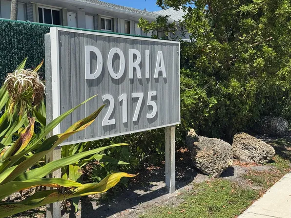 2175 NE 56th Street #204, Fort Lauderdale, FL 33308