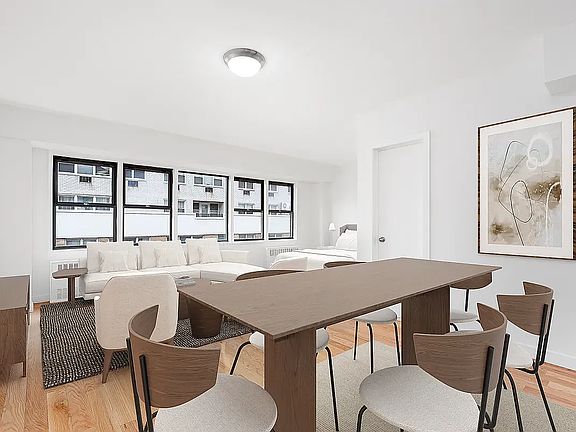 3rd image of 236 E 36th St APT 8A