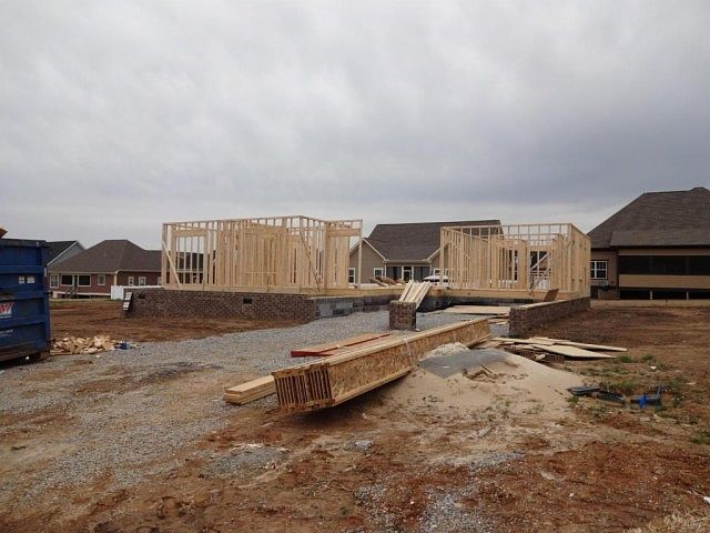 1st image of 8379 Deer Run Cir
