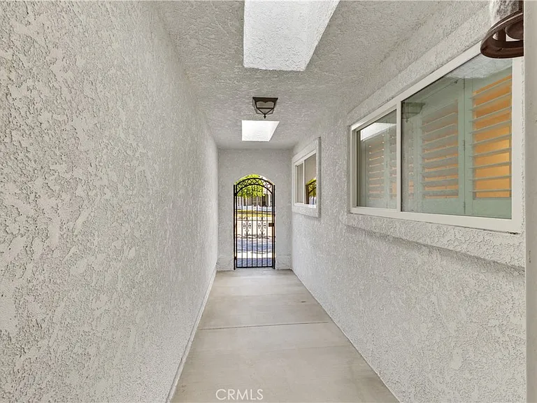 3017 Ceylon Rd — Photo 38