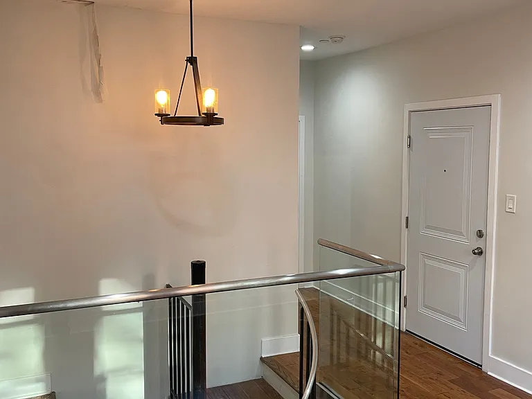 1420 E Susquehanna Ave #A — Photo 4