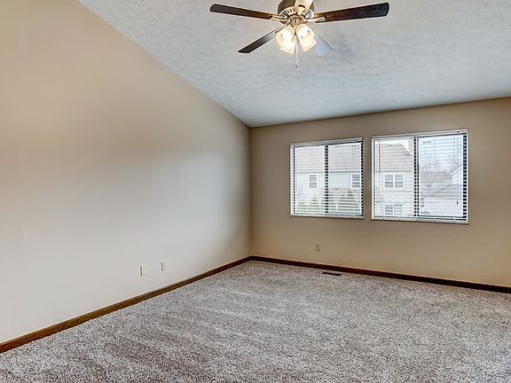 4th image of 8092 Breezewood Ct