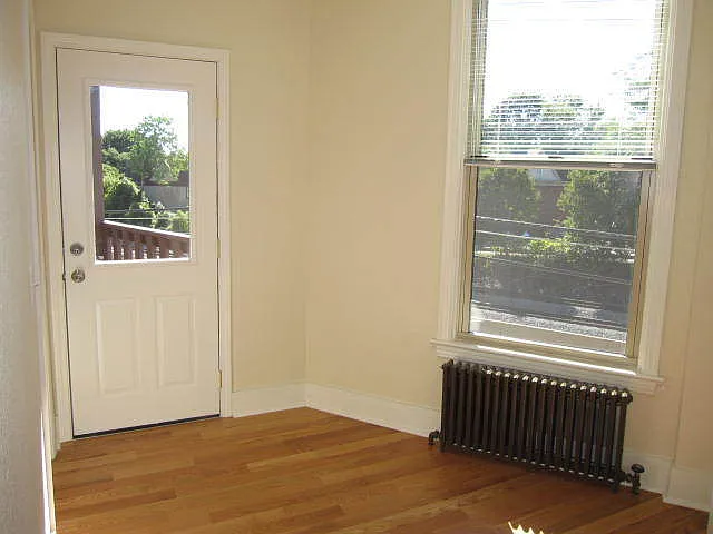 100 Elm St — Photo 4