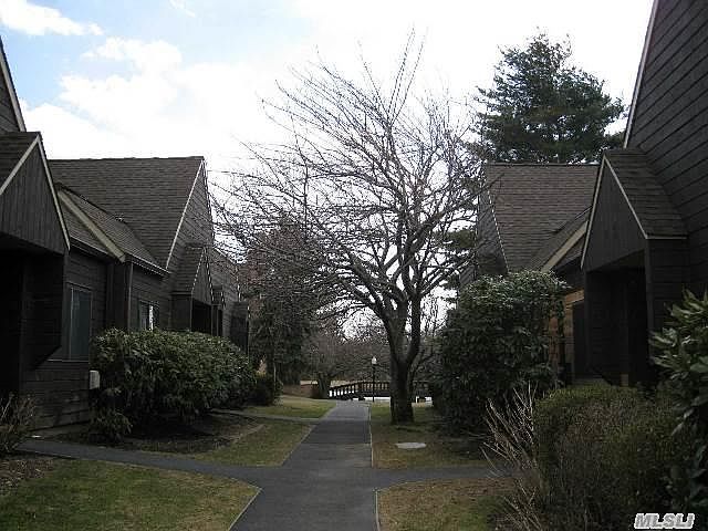 1st image of 35 Southgate Cir