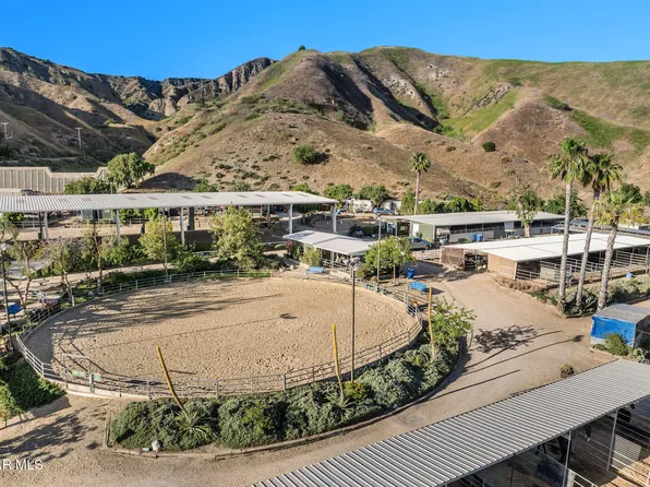11270 Dominica Ave, Sylmar, CA 91342