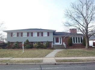 236 Edgewood Rd, Linden, NJ 07036