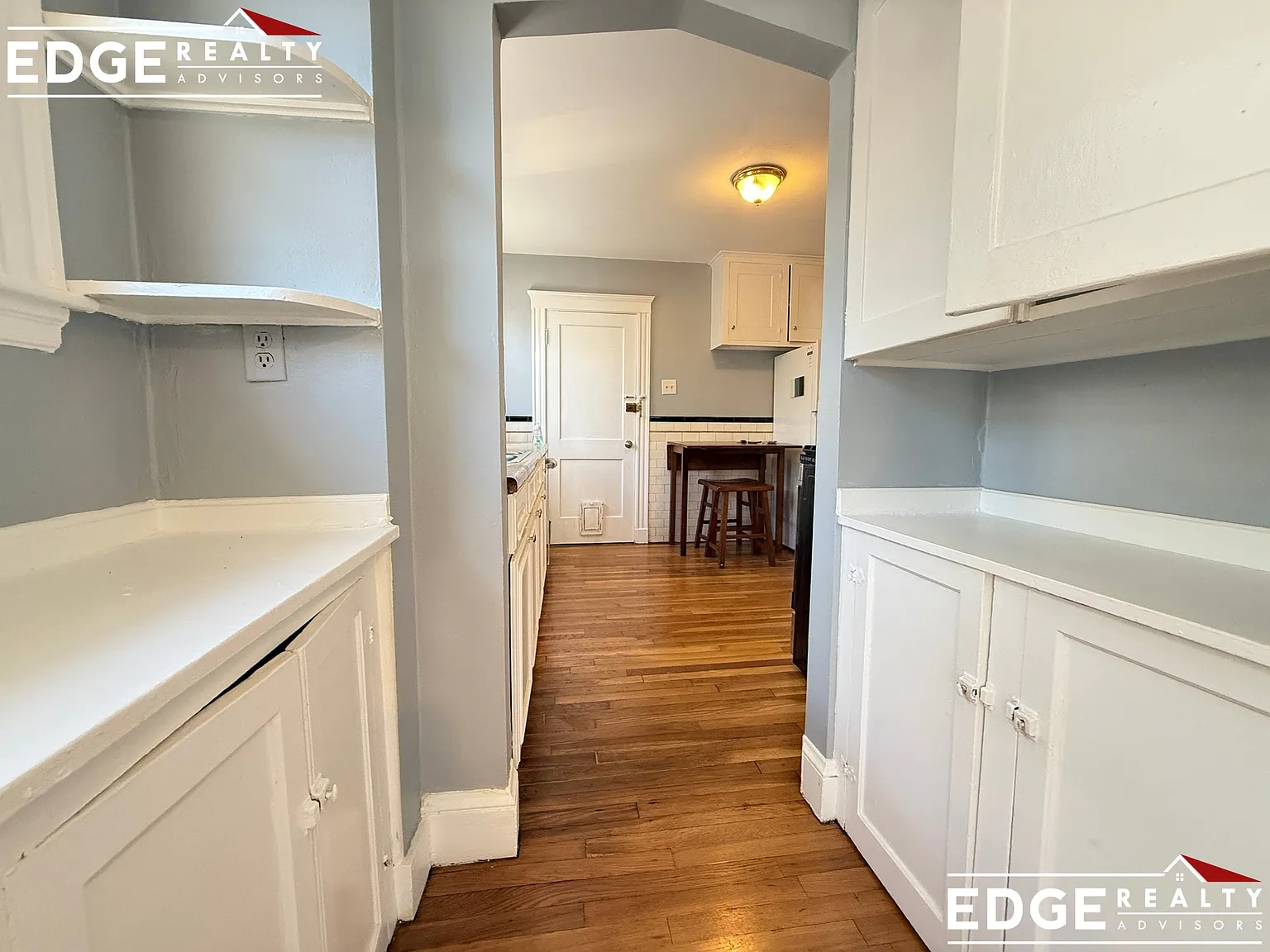 3 bed, 1.0 bath, $3,500 — Photo 4