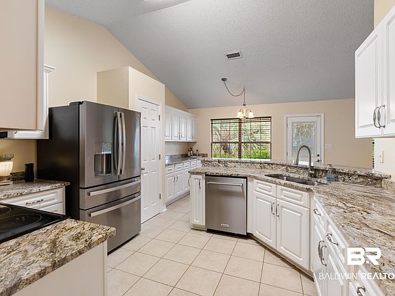 2nd image of 2564 E Ashford Park Dr