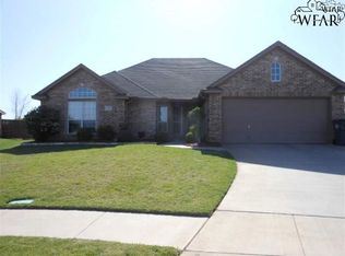5214 Sunnybrook Ln, Wichita Falls, TX 76310