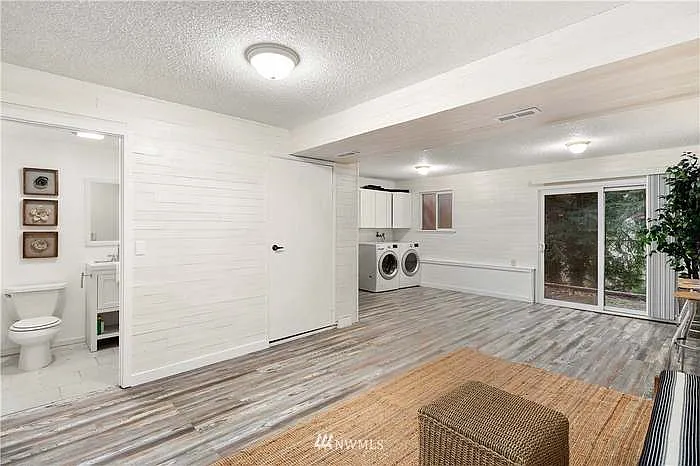 18433 126th Pl SE — Photo 15