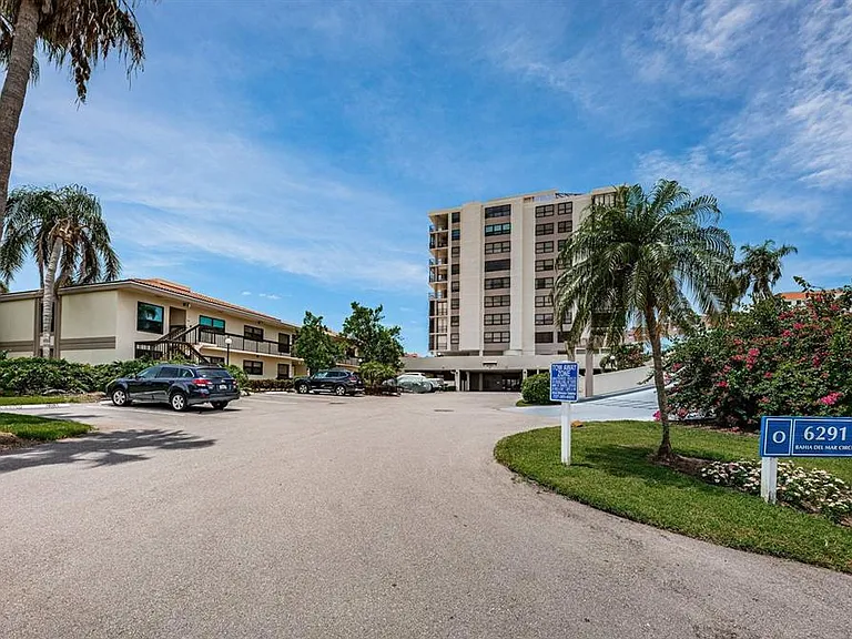 6291 Bahia Del Mar Cir #207 — Photo 24
