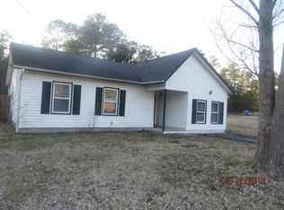 216 Fire Tower Rd, Richlands, NC 28574