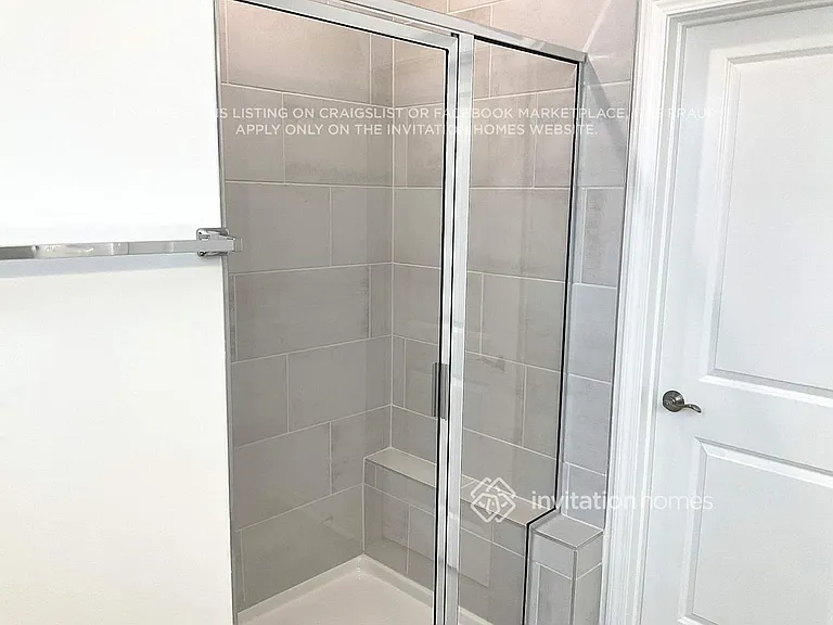 3816 Lantern Ln — Photo 19