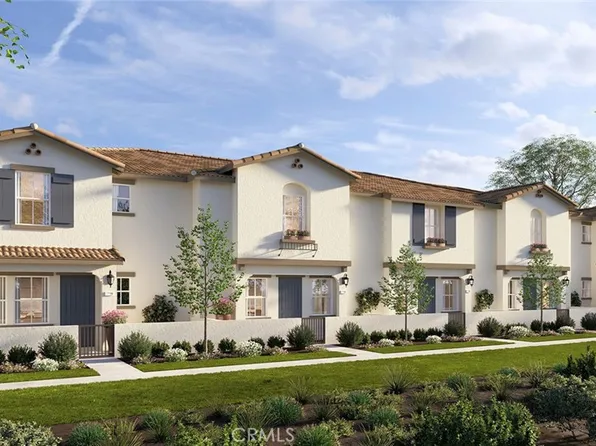 8591 Pimiento St, Jurupa Valley, CA 92509