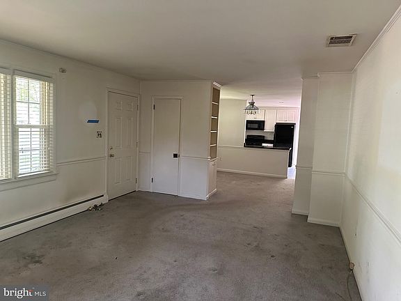 5th image of 710 Wayside Ave