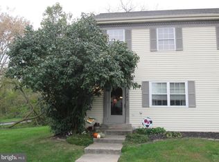464 Dohner Dr, Lancaster, PA 17602