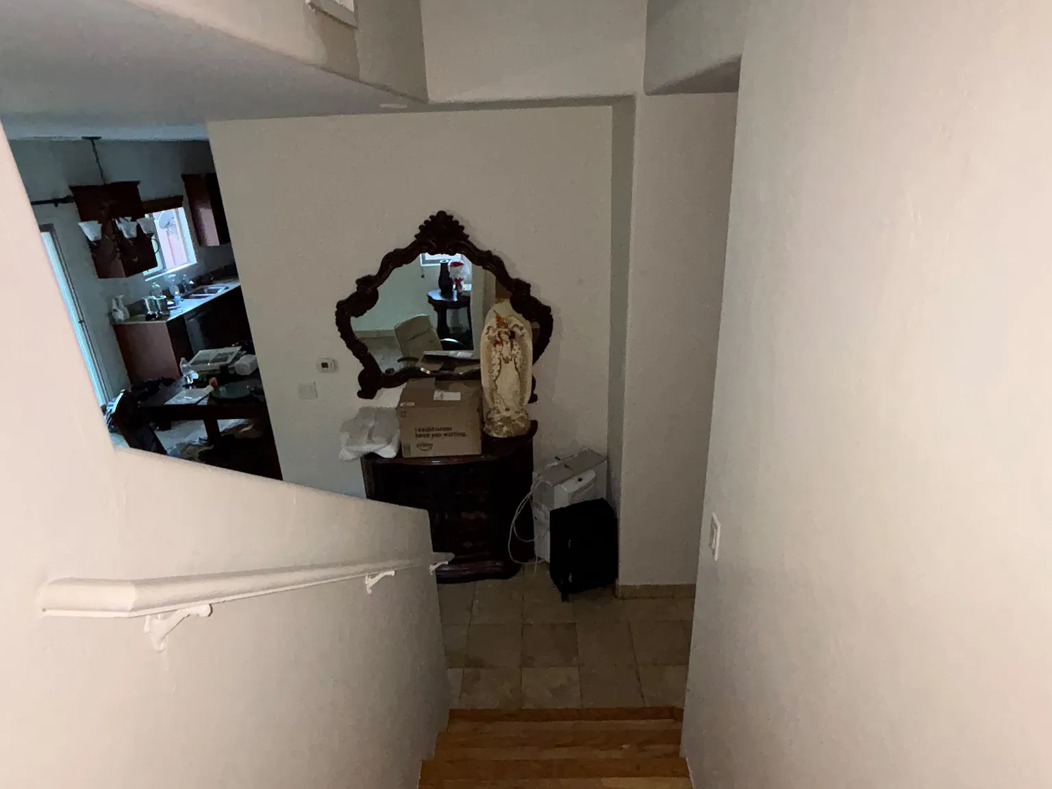 3 bed, 2.5 bath, 1370 sqft, $2,100 — Photo 4